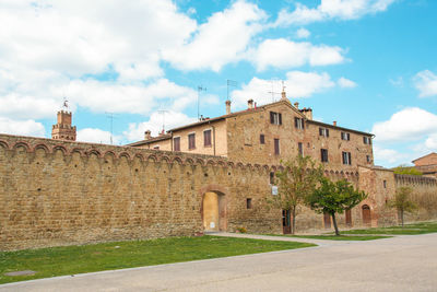 View of historic building against cloudy sky