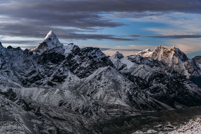 Himalayan mountain range,  featuring ama dablam and the khumbu glacier region