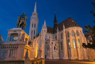 Matthias church in the morning with the statue of st. stephan.