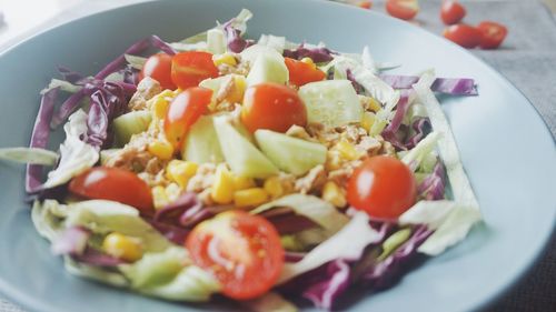 Close-up of chopped vegetables in bowl