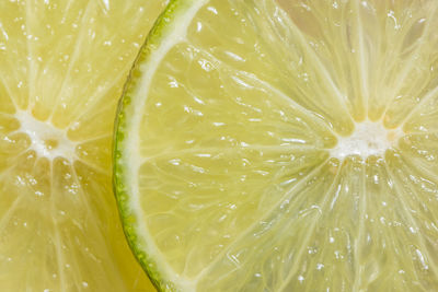 Full frame shot lemon slices