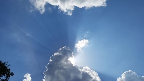 Low angle view of cloudy sky