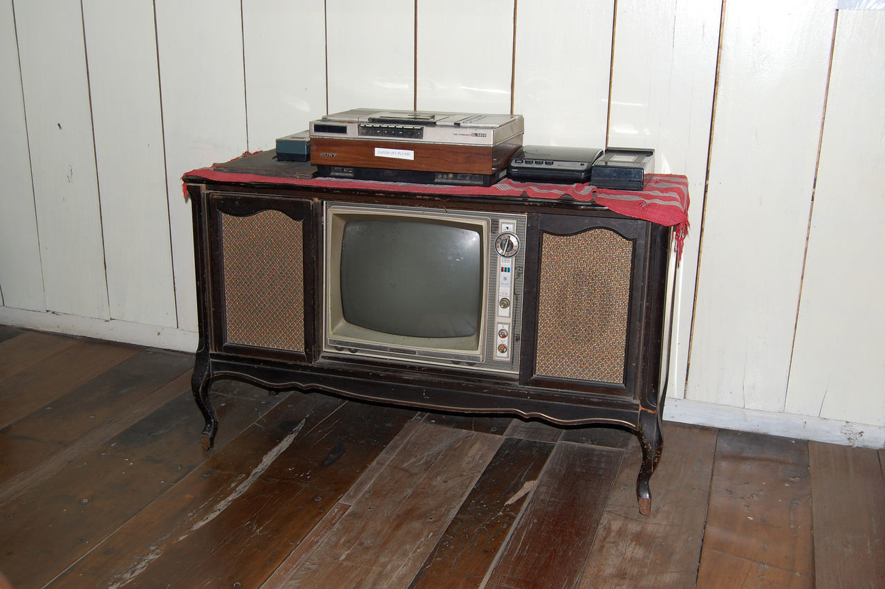 INTERIOR OF OLD ABANDONED HOME