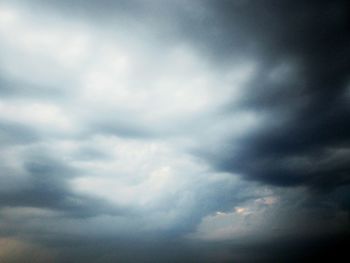 Low angle view of cloudy sky