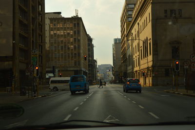 Traffic on road in city