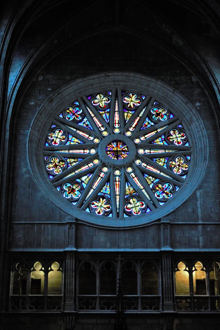 architecture, built structure, arch, low angle view, indoors, circle, religion, place of worship, ornate, church, ceiling, pattern, design, spirituality, window, architectural feature, history, art and craft