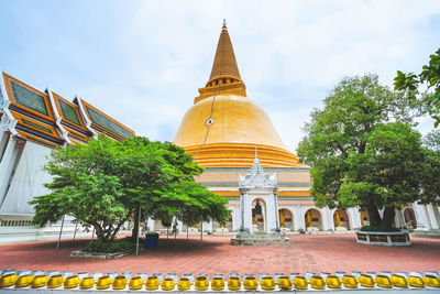 Exterior of temple against sky