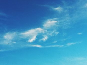 Low angle view of cloudy sky