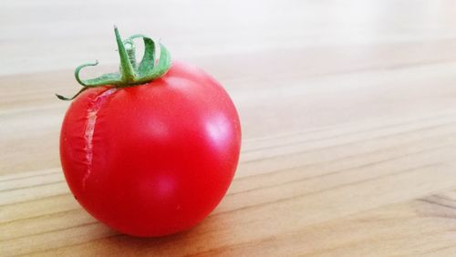 Close-up of tomatoes on table