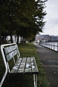 Empty bench in park