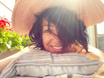 Portrait of a smiling young woman