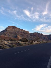 Panoramic view of the guajara mountain, teide national park, tenerife
