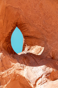 Sun's eye arch, monument valley