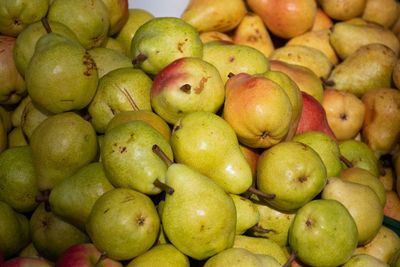 Yellow sweet fresh bio pears on a farmer agricultural market