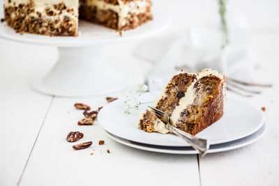 Close-up of cake in plate on table