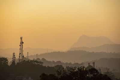 Sunset over the mountains in kandy / sri lanka