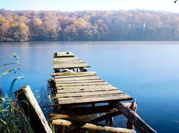 Pier on lake during autumn