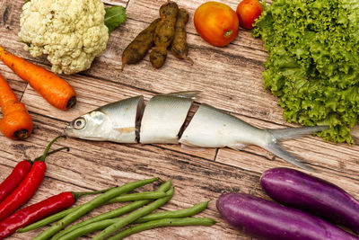 High angle view of chopped vegetables on cutting board