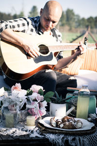 Man playing guitar