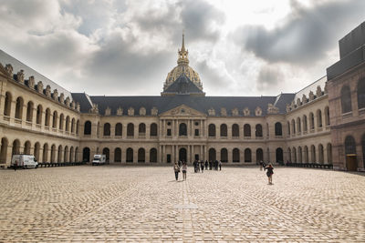  view on paris  military museum.