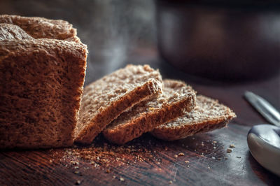 Close-up of bread on cutting board