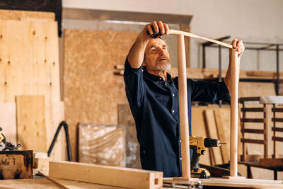 Man working in shelf