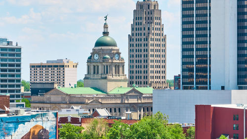 Buildings in city