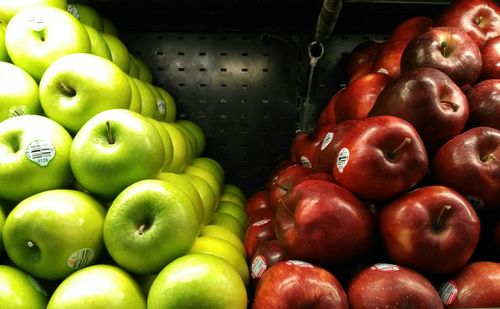 Close-up of apples