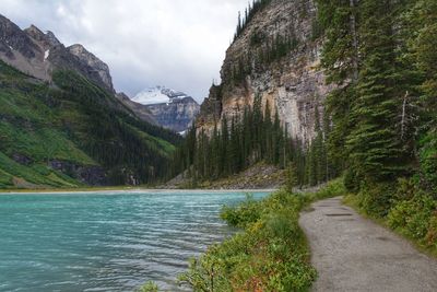 Lake louise, banff national park, ab, canada