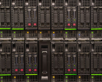Blade enclosure server in data center - bladecenter network in a server rack