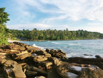 Scenic view of sea against sky