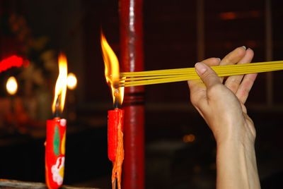 Lighting incense