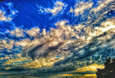 Low angle view of cloudy sky