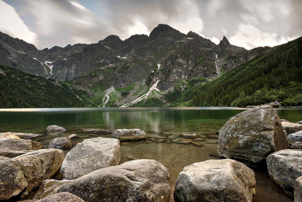 mountain, nature, beauty in nature, sky, water, lake, tranquil scene, tranquility, outdoors, scenics, scenery, landscape, day, no people