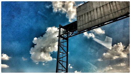 Low angle view of cloudy sky