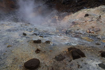 Steam vents and mud pots in seltun, reykjanes peninsula, iceland