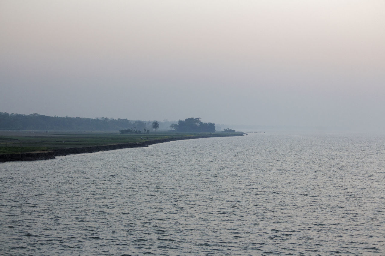 water, nature, tranquil scene, sea, tranquility, beauty in nature, scenics, waterfront, no people, outdoors, clear sky, rippled, day, sky