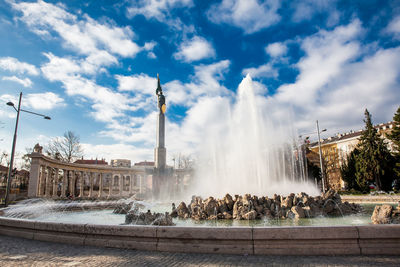 Monument to the heroes of the red army or soviet war memorial located at schwarzenbergplatz, vienna