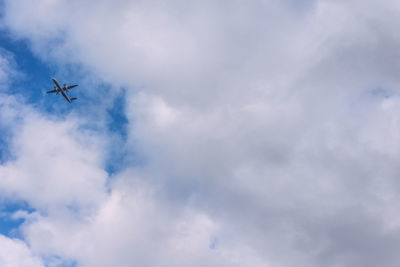 Low angle view of cloudy sky