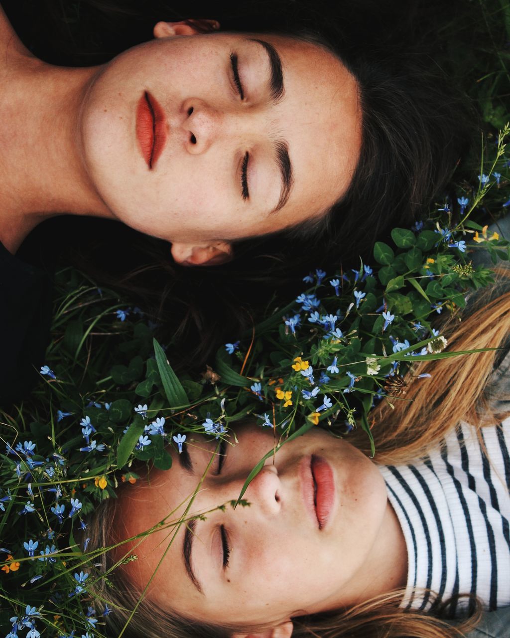 portrait, eyes closed, beautiful people, headshot, make-up, beauty, lifestyles, young adult, studio shot, relaxation, two people, adults only, women, adult, touching, human body part, people, young women, close-up, beautiful woman, black background, human lips, outdoors, day