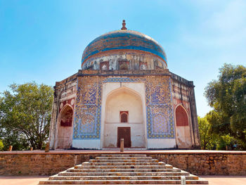 Nila gumbad, nizamuddin, delhi