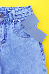 jeans