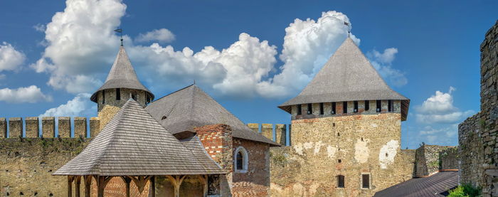 Khotyn, ukraine 11.07.2021. khotyn fortress in chernivtsi region of ukraine on a sunny summer day