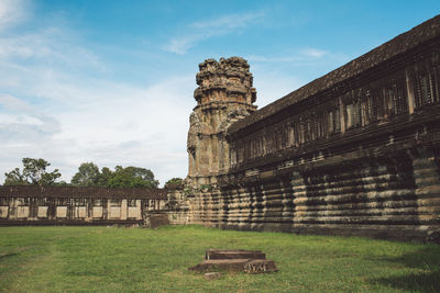 Old ruins of building