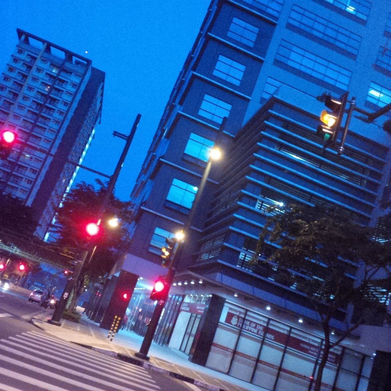 ILLUMINATED BUILDINGS IN CITY