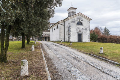 Castle of cassacco in winter