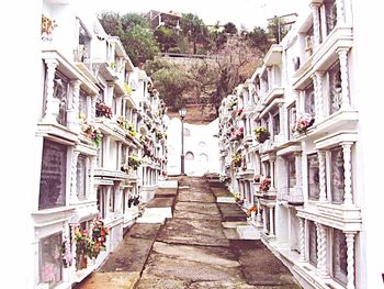 Narrow alley in city