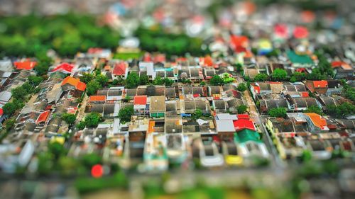 Tilt-shift image of city