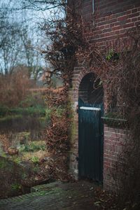 Abandoned building