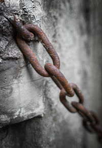 Close-up of rusty chain